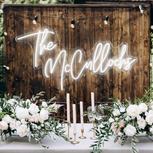 Letrero de luz de neón personalizado, luz de neón de boda, texto personalizado y colores para decoración de fiestas - Product Image 1