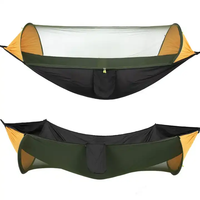 Hamac de camping portable en nylon avec moustiquaire avec sangles d'arbre et mousquetons pour les voyages de survie en vente directe du fabricant