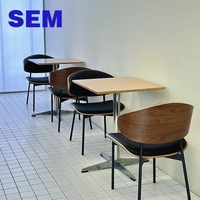 Ensemble de Chaises de Salle à Manger en Cuir Nappa et Table en Contreplaqué Marin Écologique Multi-Couches Personnalisable pour Restaurant - Fabrication SEM