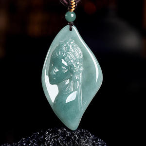 Pendentif en jadéite naturelle bleu eau de jade pour homme et femme, certificat d'évaluation, design original E059 - Product Image 2