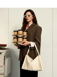 Usine personnalisé nouveau sac à main pour femmes de grande capacité couleur unie large bandoulière sac à bandoulière - Product Image 4