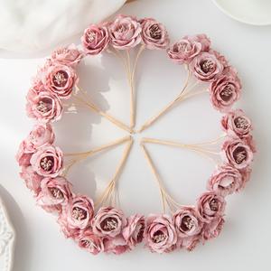 Elegante ramo de rosas artificiales DIY artesanía floral materiales para decoración del hogar boda fotomatón pastel soporte carro decoraciones - Product Image 1