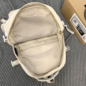 Mochila Escolar Impermeable de Gran Capacidad y Duradera con Diseño de Personajes y Cierre de Cremallera para Niños y Adolescentes - Product Image 6