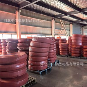Tuyau en caoutchouc haute pression DIN EN856 DN50 WP 20MPa pour machines d'ingénierie - Product Image 2