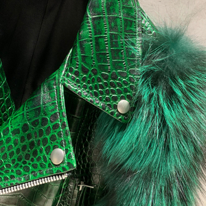 Chaqueta de Cuero Verde para Motociclista, Chaqueta de Cuero con Mangas de Piel Auténtica para Mujer - Product Image 4
