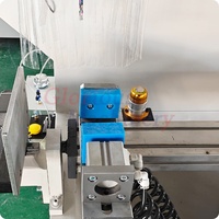 Fresadora CNC de persianas, equipo de fresado de tres ejes para puertas, ranurado de orificios para llaves en ventanas, perforación de orificios para llaves en ventanas