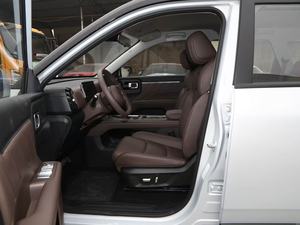 Wuling Starlight 560 : Éclairez le chemin, conduisez <span class=keywords><strong>l</strong></span>'<span class=keywords><strong>avenir</strong></span>, efficacité intelligente, autonomie exceptionnelle, le voyage commence ici - Product Image 4