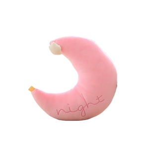 Cuscino decorativo personalizzato peluche farcito <span class=keywords><strong>luna</strong></span> stella nuvole cuscino bambini che dormono giocattolo lenitivo per bambini - Product Image 1