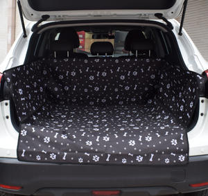 Venta al por mayor, estampado personalizado, patrón de hueso, impermeable, cubierta de asiento de coche para perro, alfombrilla para perro SUV - Product Image 5