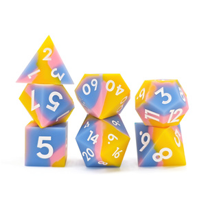 2025 personnalisé nouveau produit ensemble <span class=keywords><strong>de</strong></span> dés en Silicone forme polyédrique pour mdn table jeux <span class=keywords><strong>de</strong></span> rô<span class=keywords><strong>le</strong></span> usine fabricants en gros - Product Image 1