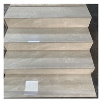 Carrelage d'intérieur en céramique de marbre gris brillant émaillé antidérapant pour escalier