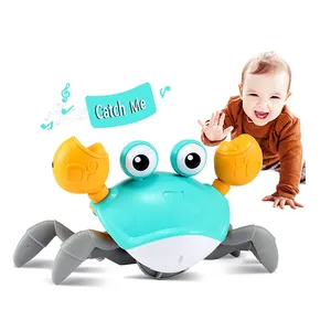 2023 New Hot Sales Baby Interactive Toy Catch Me Elétrica Indução Crab Baby Crawling Crab Toy para crianças