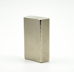 工業用強力なJINLUNブランド希土類ネオジムNdFeB N38グレードマグネット +/-0.1mm耐性500トン/月 - Product Image 6