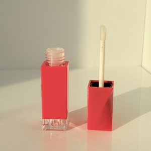 Nouveauté : <span class=keywords><strong>tube</strong></span> vide pour gloss à lèvres de 4 ml, contenant pour baume à lèvres, carré, rouge, tubes et boîte pour gloss à lèvres personnalisés avec logo - Product Image 4