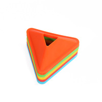 L'agilité colorée de cônes de marqueur de cônes de football foret des cônes de triangle pour la pratique extérieure de football de terrain