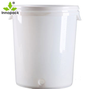 Barile di birra <span class=keywords><strong>in</strong></span> <span class=keywords><strong>plastica</strong></span> rotonda da 30 litri e serbatoio di fermentazione con rubinetto e canna ermetica - Product Image 5