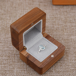 Cajas de Madera Maciza Pequeñas al por Mayor para Anillos de Boda y Almacenamiento de Pequeños Regalos - Product Image 4