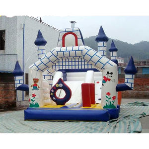 Château <span class=keywords><strong>gonflable</strong></span> géant en forme de fraise, tendance et adorable, pour enfants, <span class=keywords><strong>prix</strong></span> d'usine en Chine, fournisseur <span class=keywords><strong>professionnel</strong></span> - Product Image 6