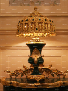 Luxury 24K Gold Plated Brass Malachite Table <strong>Lamp</strong> with Lost Wax Casting <strong>Peacock</strong> Feather <strong>Shade</strong> for Villa Living Room Decor - Product Image 5