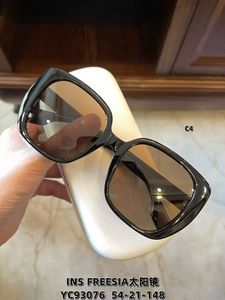 Lunettes <span class=keywords><strong>de</strong></span> <span class=keywords><strong>soleil</strong></span> rondes surdimensionnées <span class=keywords><strong>de</strong></span> luxe pour femmes Tendance Mode Confortable UV400 Lentilles <span class=keywords><strong>Pas</strong></span> <span class=keywords><strong>Cher</strong></span> Prix <span class=keywords><strong>de</strong></span> Gros Cadre PC - Product Image 2