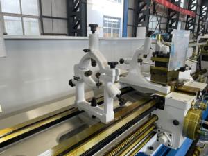 Tornio manuale orizzontale ad alte prestazioni CA61(2)40 tornio metallico resistente 7,5kw - Product Image 6