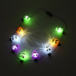 Collier LED Lumineux d'Halloween avec 9 Lumières, Tête de Mort Réutilisable Écologique pour Fêtes Costumées et Cérémonies de Remise des Diplômes - Product Image 1