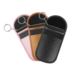 Sac de protection Portable <span class=keywords><strong>anti</strong></span>-<span class=keywords><strong>RFID</strong></span> avec étui à clés mode PU cuir en Fiber de carbone Faraday étui à clés de voiture FOB sac de blocage de Signal - Product Image 5