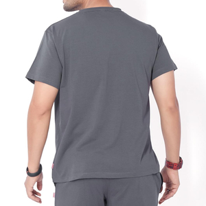 โรงงานผู้ผลิต OEM รับผลิตเสื้อยืดและกางเกงขาสั้นผู้ชายแบบกำหนดเอง ชุดเซ็ตขายส่งสำหรับฤดูร้อน - Product Image 6