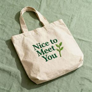 Sac fourre-tout en toile uni à grande capacité avec fermeture éclair et broderie personnalisée, sac à bandoulière vert frais - Product Image 2
