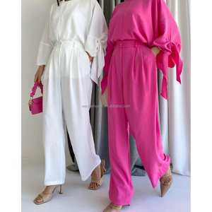 ชุดมุสลิมหญิงแบบ 2 ชิ้น สำหรับวันอีด ชุดกางเกงสองชิ้นสำหรับผู้หญิงมุสลิม ชุดเข้าเซ็ต - Product Image 1