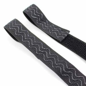 Sangle élastique noire en polyester tricoté, réglable et polyvalente, antidérapante, avec boucle métallique - Product Image 1