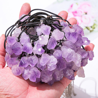 Collier Pendentif en Améthyste Naturelle Irrégulière avec Cordon en Cuir et Breloque en Cristal Minéral de Guérison Reiki, Bijoux de Mode pour Femme JD