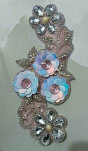 Parches de tela bordada de chenilla con cuentas a mano más vendidos para decoración de vestido de novia y accesorios de ropa de hierro - Product Image 2