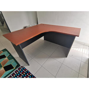 Sistema de Oficina AY, Escritorio Extensible en Forma de L con Patas Metálicas, Diseño Moderno, Tablero de Aglomerado Resistente, Laminado de Melamina, Mesa de Conferencias - Product Image 4