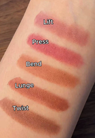 Crayon à lèvres de luxe en peptide mat de marque privée imperméable et résistant à la sueur en 11 nuances végétalien et sans cruauté