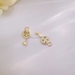 Atacado ouro maciço 14K com pingente de Moissanite para fazer pulseiras de joias