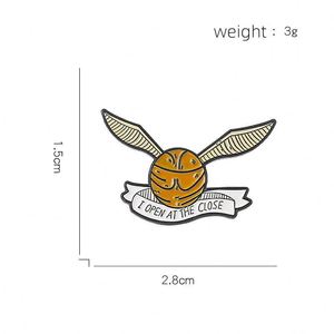 Golden snitch เข็มกลัดติดปกเสื้อแบบปรับแต่งโลโก้ได้ตามต้องการ - Product Image 3