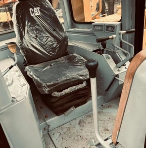 Bulldozer Caterpillar CAT D9R usado con motor de pintura original y componentes de bomba Modelo D8R a la venta - Product Image 6