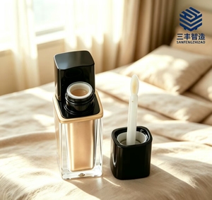 Luxury 2.5ml Empty <b>Lip</b> Gloss Tubes Custom Logo Unique Plastic <b>Lip</b> Oil Bottle Packaging container - Product Image 4