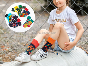 Nuevos <span class=keywords><strong>calcetines</strong></span> de algodón orgánico de dibujos animados unisex de moda de alta calidad para niños o <span class=keywords><strong>calcetines</strong></span> para mujeres - Product Image 2