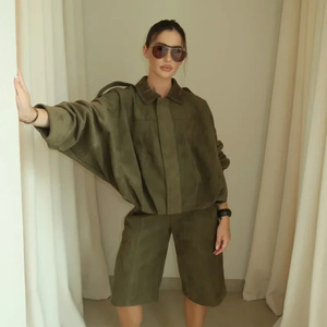 Giacca da pilota Casual antirughe traspirante da <span class=keywords><strong>donna</strong></span> 2025 autunno/inverno <span class=keywords><strong>con</strong></span> rifinitura in pelliccia sintetica <span class=keywords><strong>con</strong></span> collo rovesciato - Product Image 2