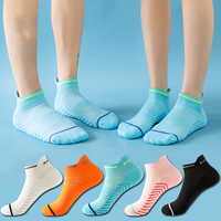 Chaussettes de course en coton à compression à tube court personnalisées, chaussettes de sport respirantes unisexes pour l'extérieur