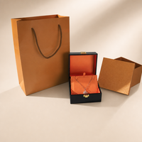 Boîte à bijoux en laque piano avec base en MDF, finition haute brillance, étui pour collier et pendentif avec fermoir doré pour boutique Etsy, faible MOQ