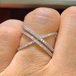 Anello Minimalista Stile Francese con Linee Intrecciate, Elegante per Uso Quotidiano, Design Decorativo Scintillante, Anello Regolabile per Donne - Product Image 2