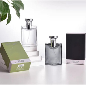 Parfum <span class=keywords><strong>pour</strong></span> <span class=keywords><strong>homme</strong></span> <span class=keywords><strong>de</strong></span> qualité supérieure et fragrance longue durée avec lotion corporelle assortie <span class=keywords><strong>pour</strong></span> le soin du <span class=keywords><strong>corps</strong></span> - Product Image 4