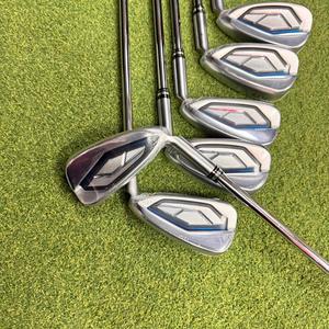 Vente en gros usine : Ensemble <span class=keywords><strong>de</strong></span> fers <span class=keywords><strong>de</strong></span> <span class=keywords><strong>golf</strong></span> portables et légers à semelle large pour une interaction optimale sur le gazon, idéal pour les joueurs occasionnels au parcours et l'usage quotidien 440 - Product Image 6