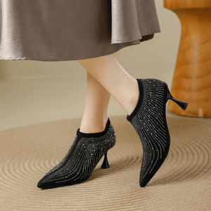 Zapatos de Tacón Delgado con Punta Cuadrada Negra, Adornados con Pedrería, de Satén, Elegantes y a la Moda para Mujer, Ideales para Bodas de Verano - Product Image 2