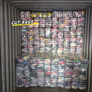 Stracci Industriali in <span class=keywords><strong>Cotone</strong></span> da 35-55 cm, Balle da 20 kg <span class=keywords><strong>di</strong></span> Scarti <span class=keywords><strong>di</strong></span> Tessuto Usati per Pulizia Industriale - Product Image 1