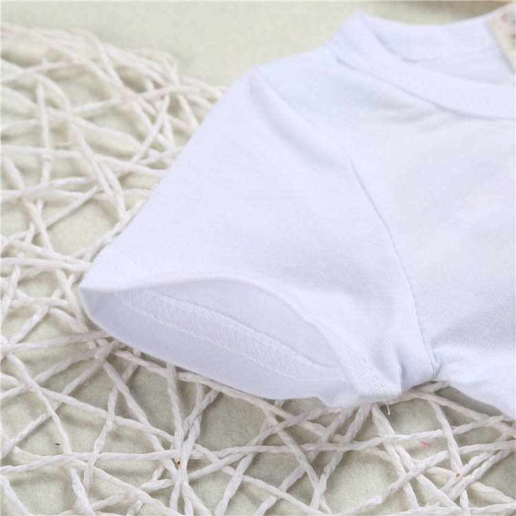 Vários design a anos de idade impressão roupas conjunto