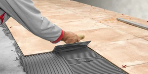 Adhésif pour carrelage de qualité supérieure Type II C2TE, mortier de liaison cimentaire modifié aux polymères, imperméable, pour la fixation des carreaux muraux et de sol - Product Image 5